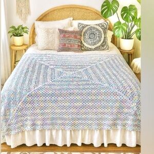 Artisan Crochet pastel unicorn 🦄 vibe boho blanket w prairie shabby chic vibe